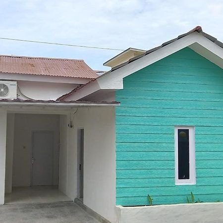 Oyo 90974 Homestay Golo Koe Sejahtera Labuan Bajo Zewnętrze zdjęcie