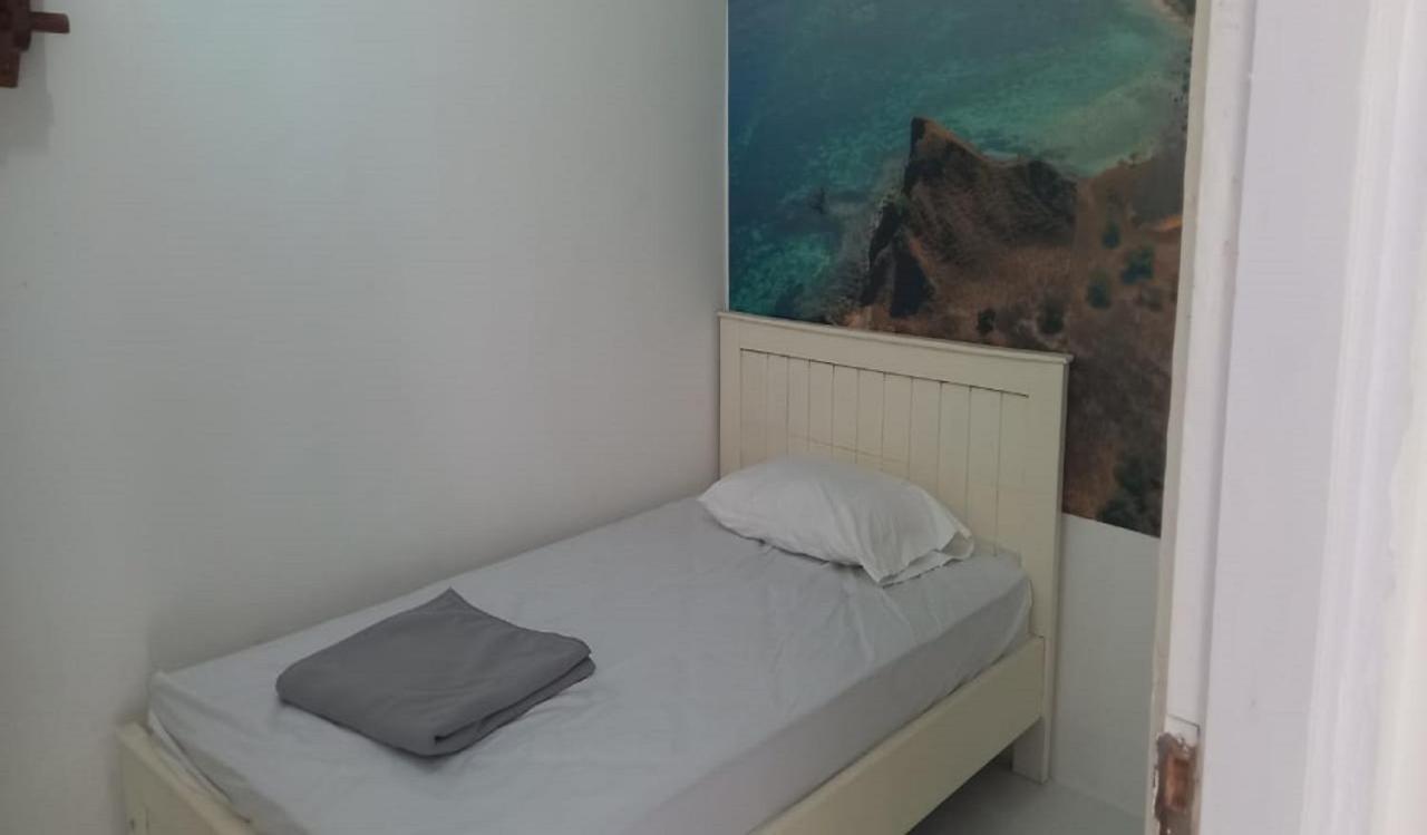 Oyo 90974 Homestay Golo Koe Sejahtera Labuan Bajo Zewnętrze zdjęcie