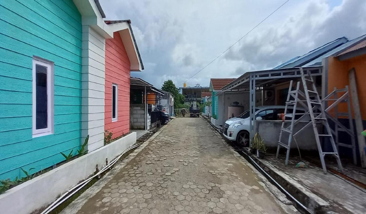 Oyo 90974 Homestay Golo Koe Sejahtera Labuan Bajo Zewnętrze zdjęcie